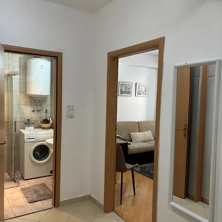 Premium One Bedroom Cristal Apartment Skopje