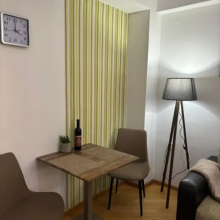 Premium One Bedroom Cristal * סקופיה